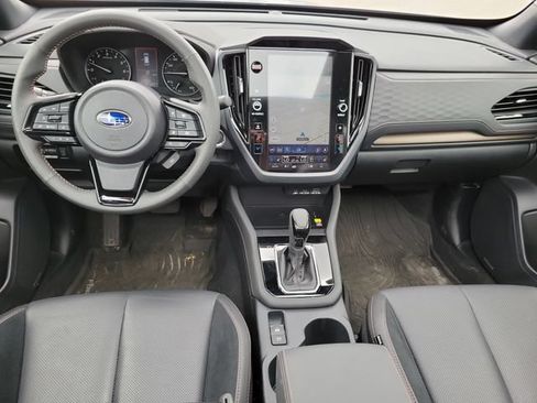 Used 2025 Subaru Forester Touring AWD/4WD image 22
