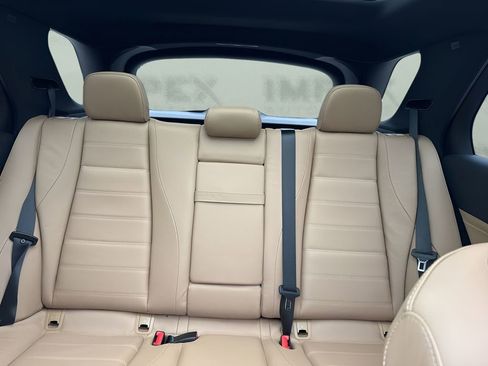 Used 2024 Mercedes-Benz GLE 350 4MATIC image 13