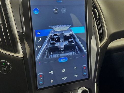 Used 2022 Ford Edge SE w/ Black Appearance Package image 15