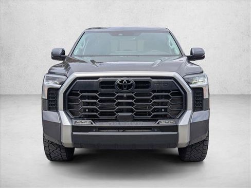 Used 2023 Toyota Tundra Limited image 2