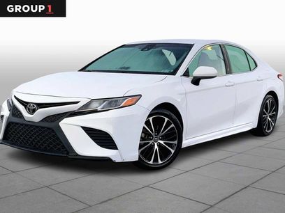 Used 2020 Toyota Camry SE