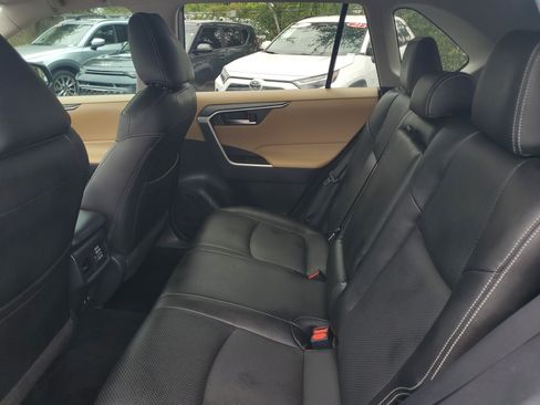 Certified 2021 Toyota RAV4 XLE FWD image 13
