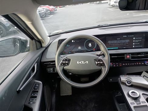 Used 2023 Kia EV6 Wind image 20