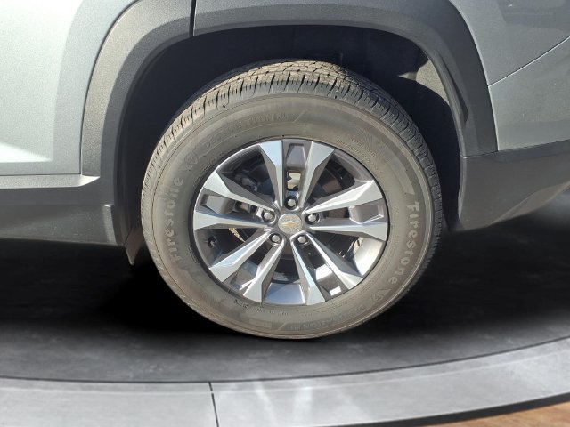 Certified 2026 Chevrolet Equinox LT FWD image 17