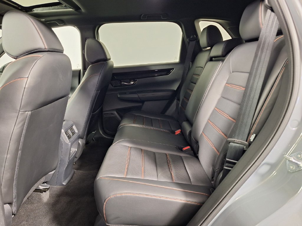 Certified 2025 Honda CR-V Sport Touring image 10