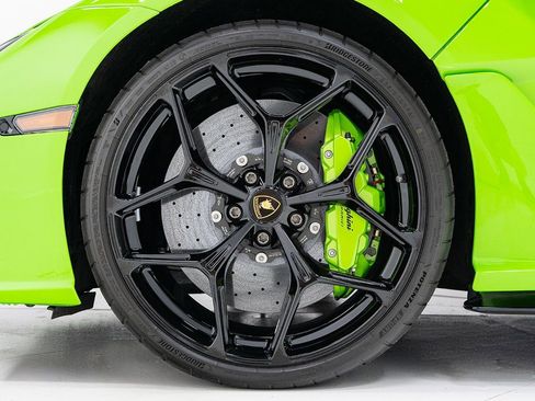 Used 2024 Lamborghini Revuelto AWD/4WD image 26