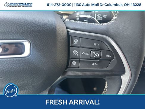 Used 2024 Jeep Grand Cherokee L Laredo w/ Luxury Tech Group I image 15