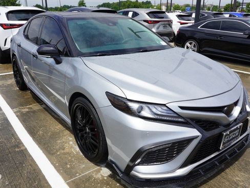Used 2024 Toyota Camry XSE w/ Navigation Package FWD image 3
