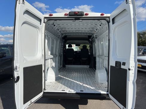 Used 2025 RAM ProMaster 3500 image 9