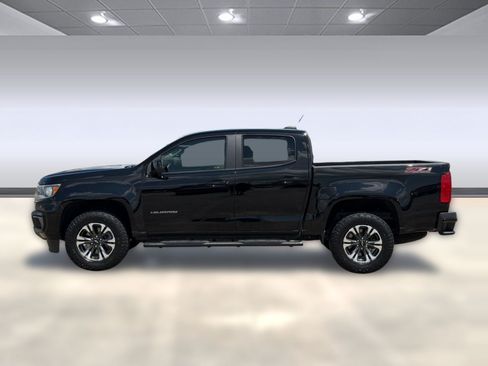 Certified 2022 Chevrolet Colorado Z71 AWD/4WD image 2
