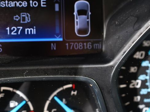 Used 2013 Ford Escape SEL image 26