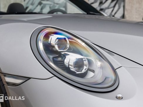 Used 2015 Porsche 911 Turbo S image 3