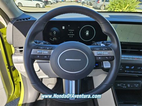 Used 2025 Hyundai Kona SEL image 19