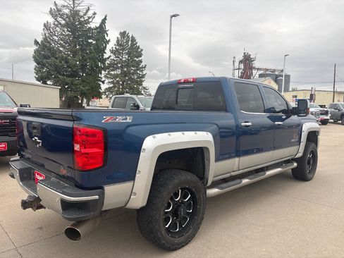Used 2015 Chevrolet Silverado 2500 LTZ w/ Duramax Plus Package AWD/4WD image 6