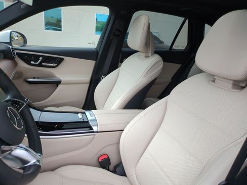 Certified 2026 Mercedes-Benz GLC 300 image 16
