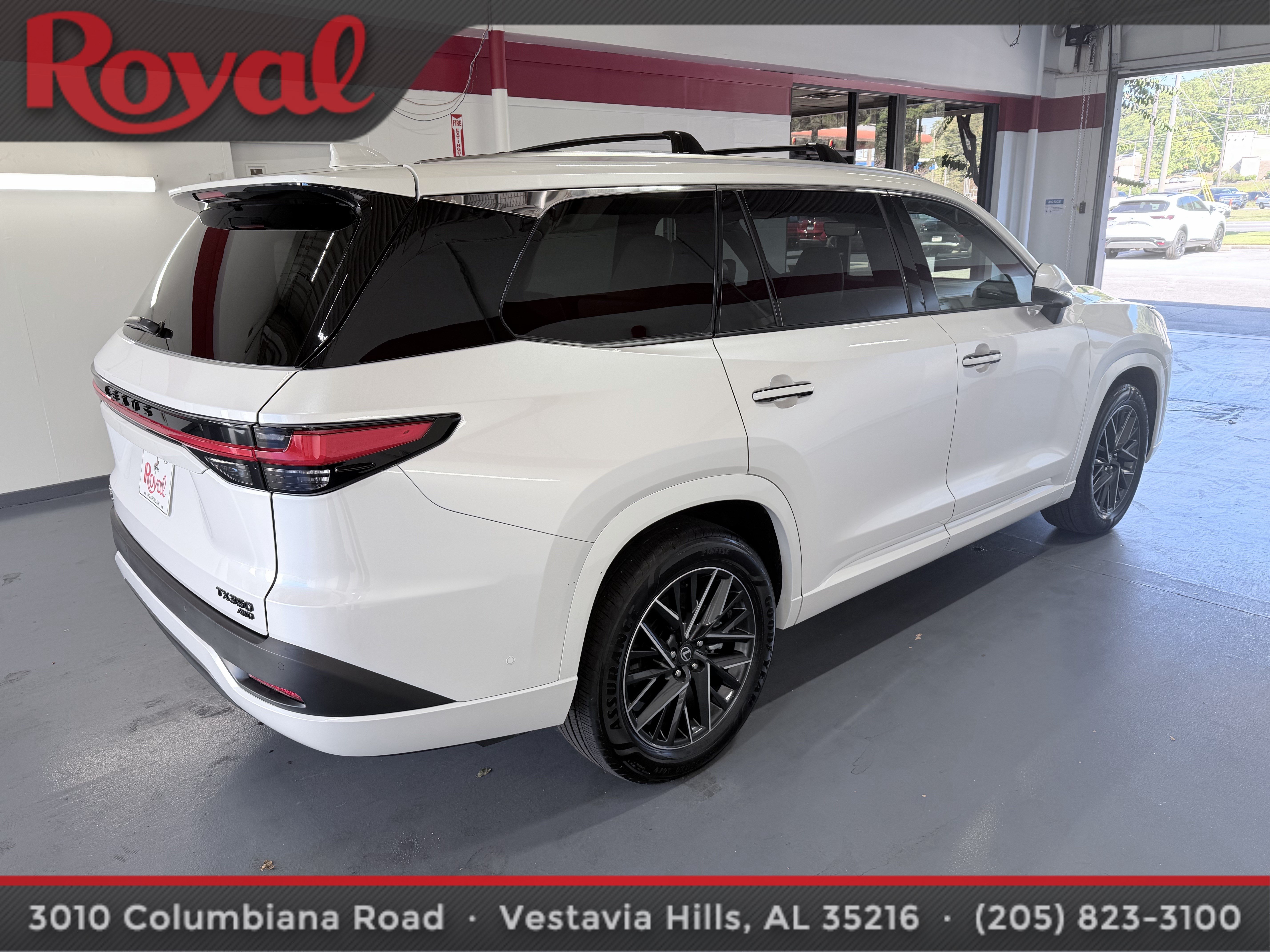 Used 2026 Lexus TX 350 AWD w/ Technology Package image 4