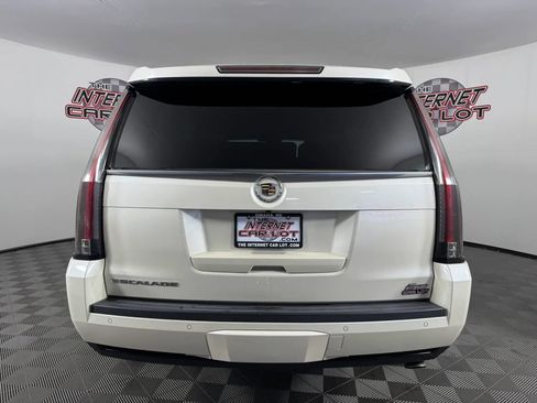 Used 2015 Cadillac Escalade Premium AWD/4WD image 6