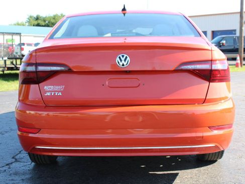 Used 2020 Volkswagen Jetta SE FWD image 5