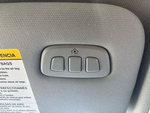 Used 2022 Ford Explorer Limited w/ Equipment Group 301A image 34