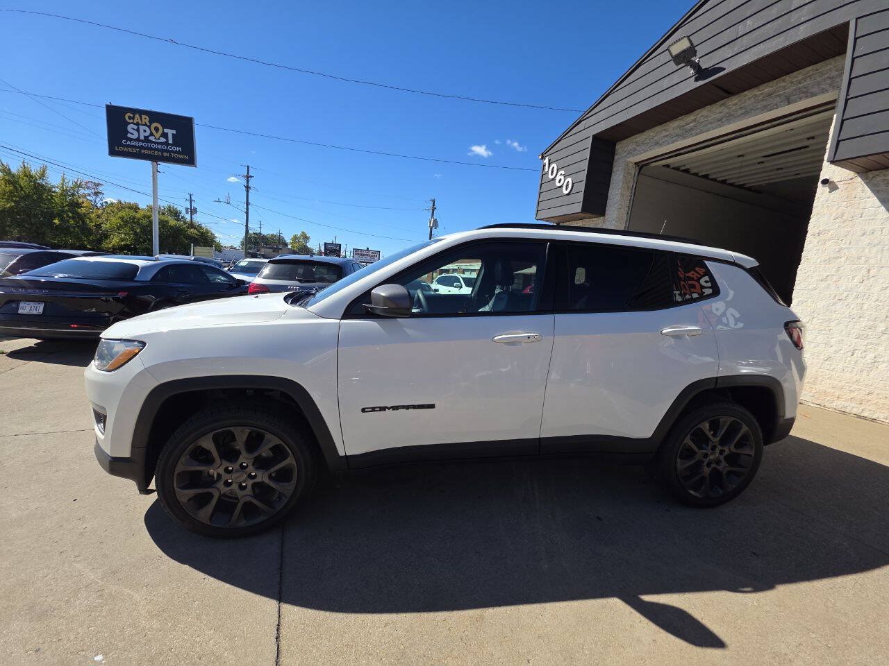Used 2021 Jeep Compass Latitude AWD/4WD image 4