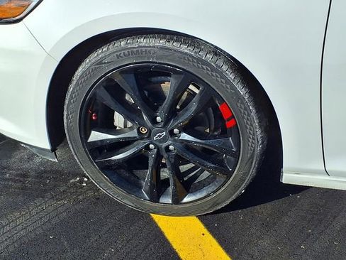 Used 2021 Chevrolet Malibu LT w/ Redline Edition image 24