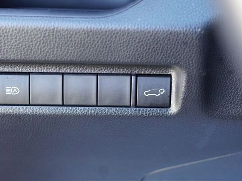 Certified 2022 Toyota RAV4 XLE Premium image 21