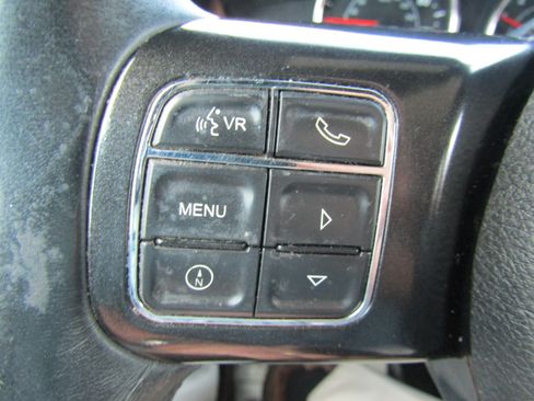 Used 2017 Jeep Wrangler Unlimited Sahara AWD/4WD image 25