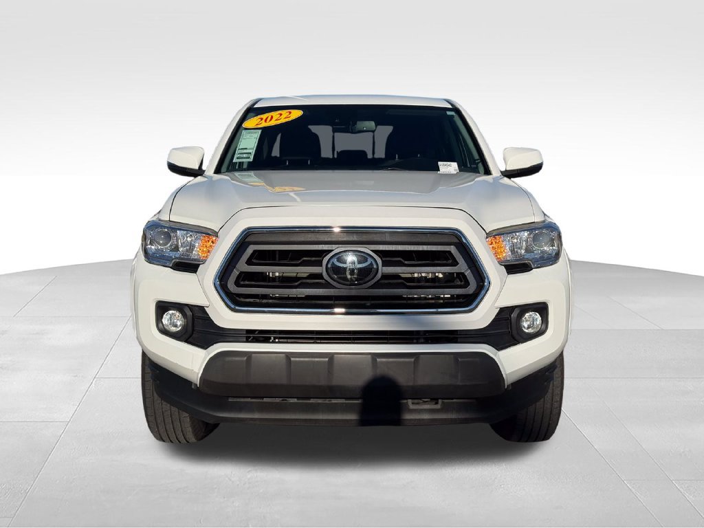 Used 2022 Toyota Tacoma SR5 w/ Technology Package RWD image 26