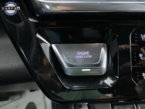 Used 2024 GMC Sierra 2500 Denali image 35