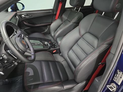 Certified 2023 Porsche Macan GTS AWD/4WD image 5
