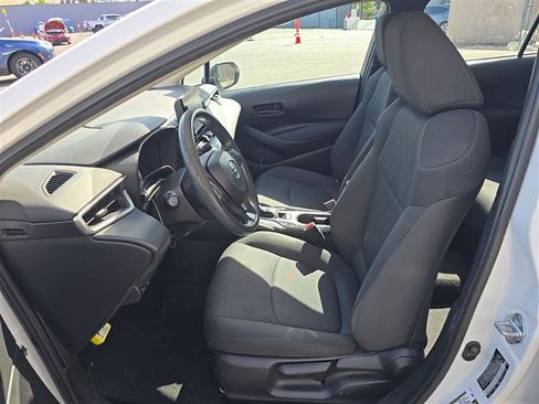 Used 2022 Toyota Corolla LE FWD image 7