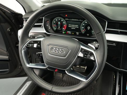 Used 2021 Audi S8 L w/ S8 Executive Package AWD/4WD image 37