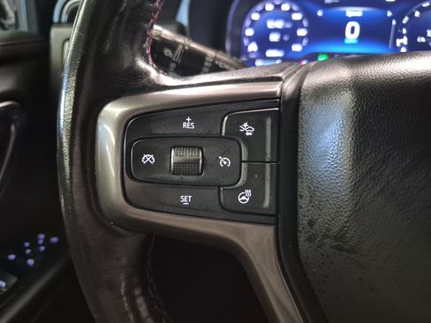 Used 2022 Chevrolet Tahoe RST w/ Sport Performance Package RWD image 26