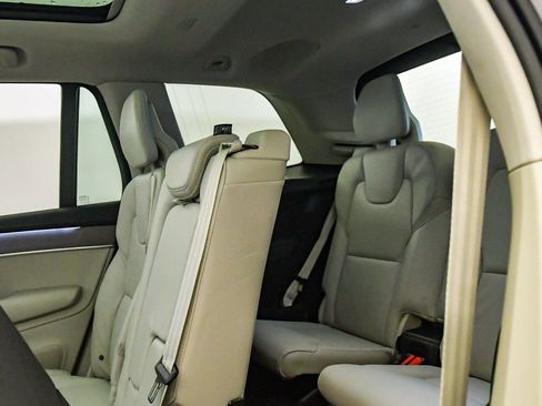 New 2026 Volvo XC90 T8 Ultra w/ Protection Package Premier AWD/4WD image 21