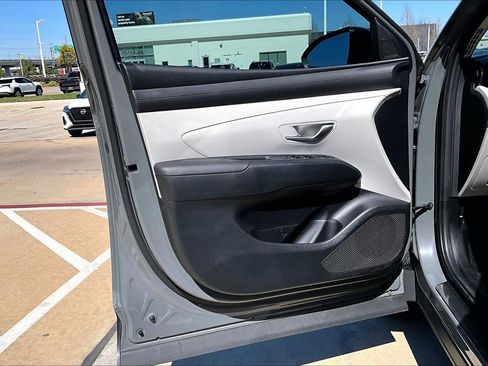 Certified 2025 Hyundai Tucson SEL image 20