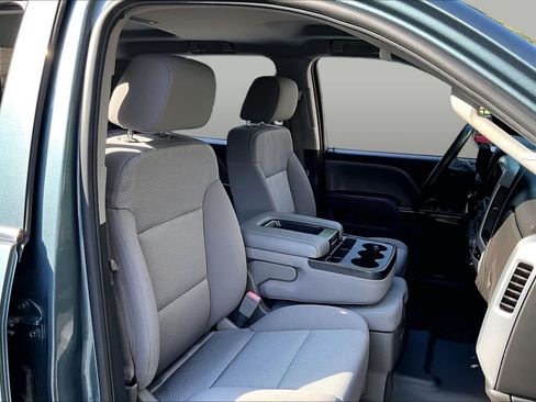 Used 2014 GMC Sierra 1500 SLE w/ SLE Value Package AWD/4WD image 9