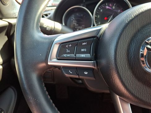 Used 2017 MAZDA MX-5 Miata Sport image 18