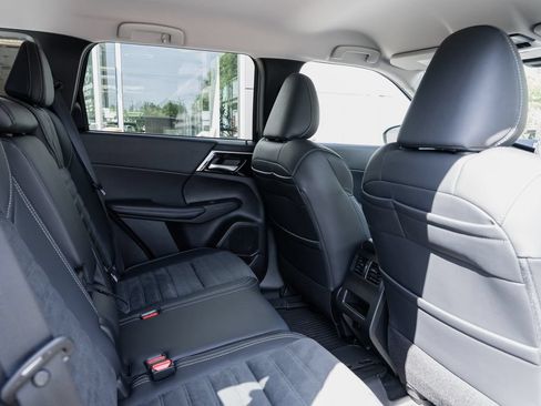 New 2026 Nissan Rogue SL AWD/4WD image 25