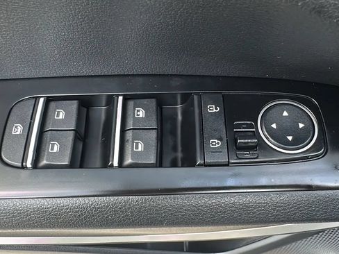 Used 2020 Kia Soul LX FWD image 15