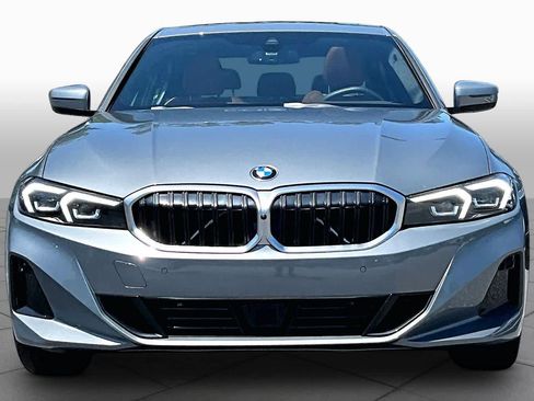 Used 2025 BMW 330i Sedan RWD image 4
