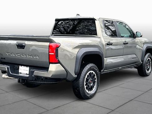 Certified 2025 Toyota Tacoma TRD Off-Road image 12