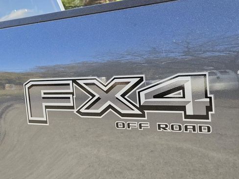 New 2026 Ford F250 Lariat w/ Black Appearance Package image 10