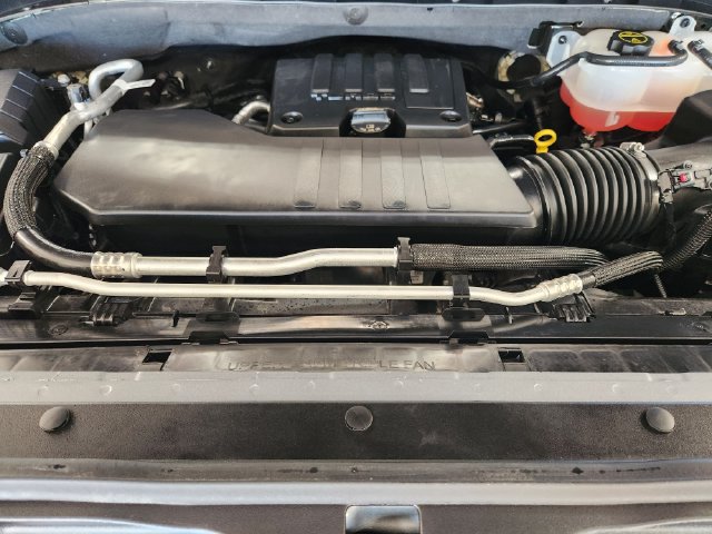 Used 2025 Chevrolet Silverado 1500 LT AWD/4WD image 31