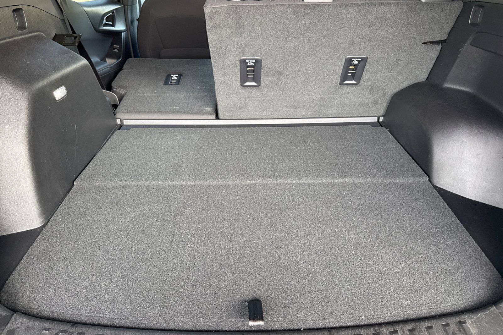 Used 2026 Chevrolet Equinox LT w/ LPO, Floor Liner Package FWD image 23