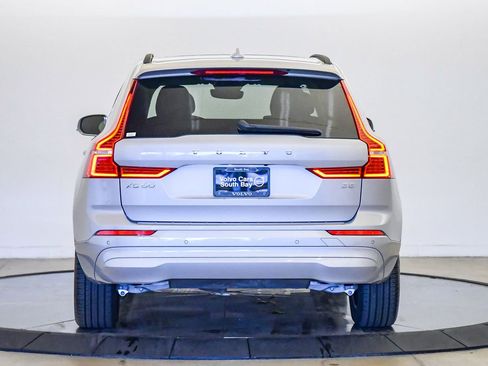 Certified 2023 Volvo XC60 B5 Core w/ Protection Package Premier image 3