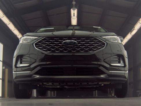 Used 2024 Ford Edge Titanium w/ Titanium Elite Package AWD/4WD image 8