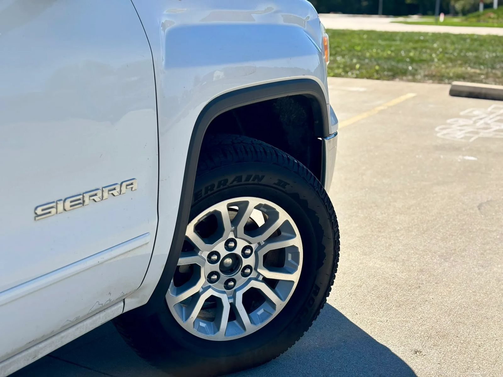Used 2014 GMC Sierra 1500 SLE w/ SLE Fleet Preferred Package AWD/4WD image 5
