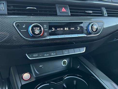 Used 2021 Audi S5 Premium Plus w/ Premium Plus image 45