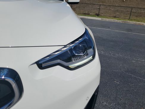 Used 2023 BMW 230i Coupe image 3