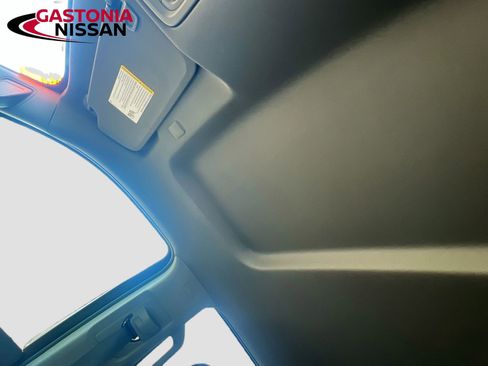 Used 2025 Chevrolet Silverado 1500 LT AWD/4WD image 30